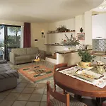 Vakantiehuis Il Borraccio - Azalea And Begonia Tavarnelle Val di Pesa